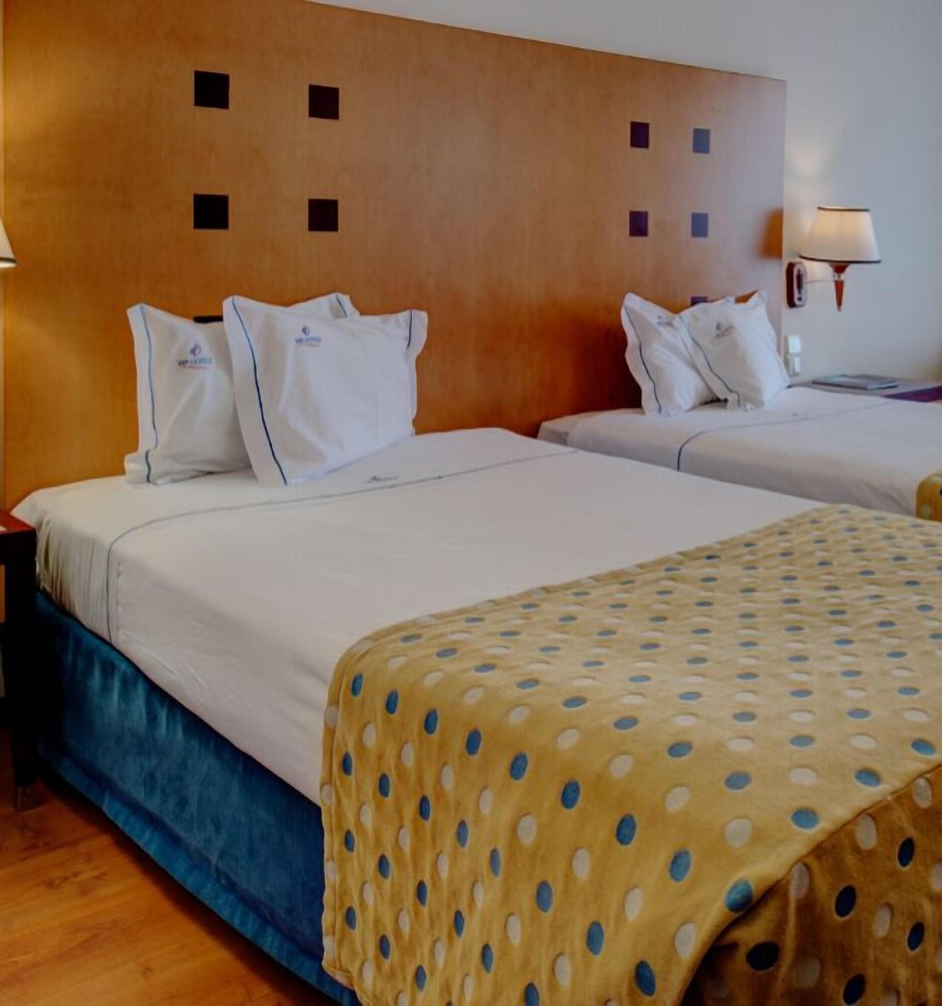Vip Executive Santa Iria Hotel Санта-Ирия-ди-Азоя Экстерьер фото
